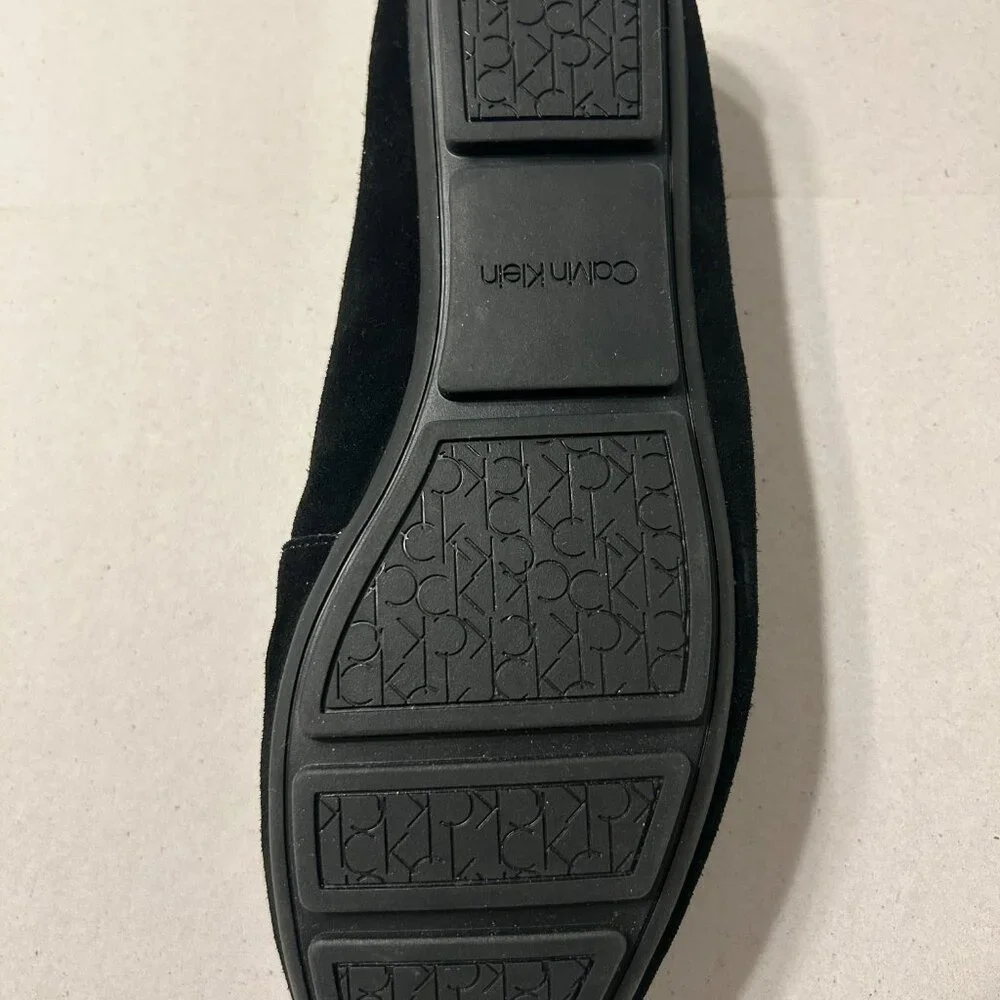 Calvin Klein Lunasi -Black Suede - Size 9.5M - Picture 3 of 6